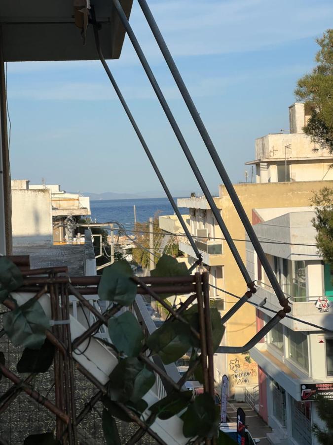 Above Apartments Near The Airport Артемида Екстериор снимка